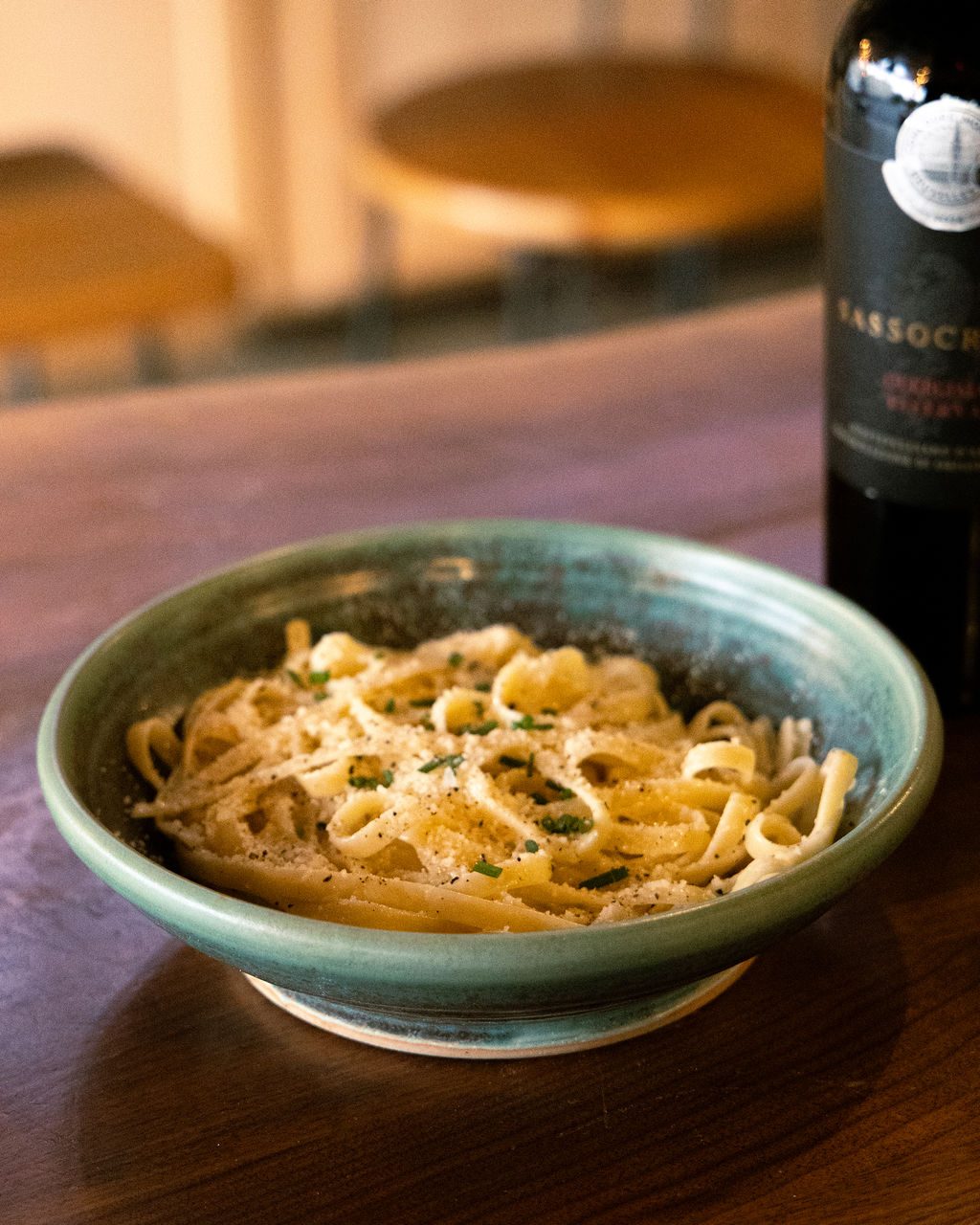 Cacio e pepe with cracked pepper and chives